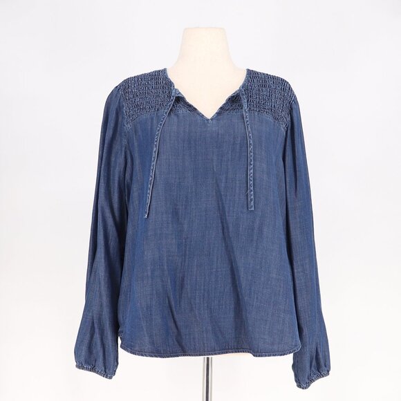 CHICO'S Chambray Lyocell Denim Blouse Top Shirred Smocked Yoke Size 3 (XL/16) - Picture 1 of 7